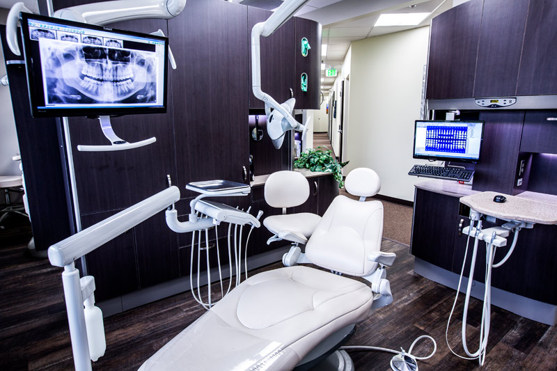 The Pelton & Crane Spirit 3300 chairs, with their ergonomically friendly narrow-back design, are loved by patients for the Ergosoothe™ massage features.